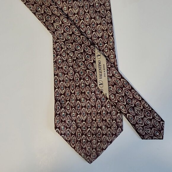 Vintage Valentino Cravatte Geometric Red Tie